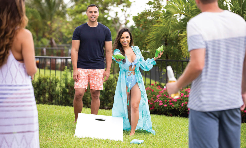 Ledge Lounger Cornhole