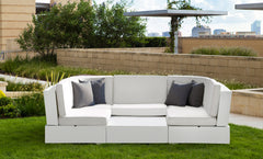 Ledge Lounger Signature Sectional Endcap